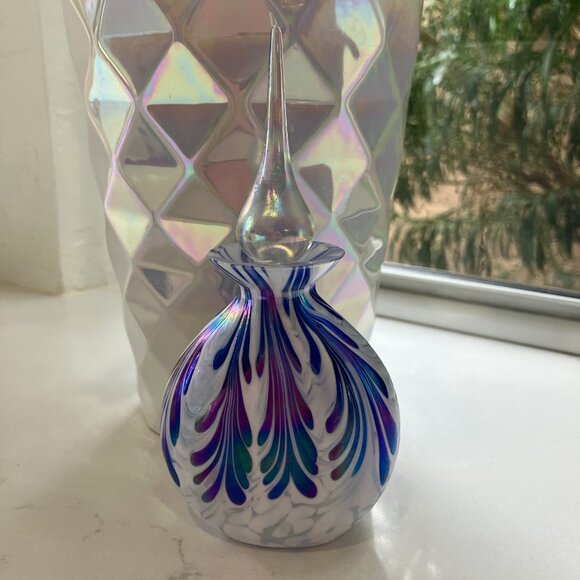 Collectible Glass Perfume Bottles - Picture 2 of 7